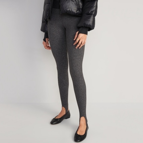 NWT Old Navy High Waisted CozeCore Heathered Stirrup Leggings Dark Grey - Picture 5 of 12